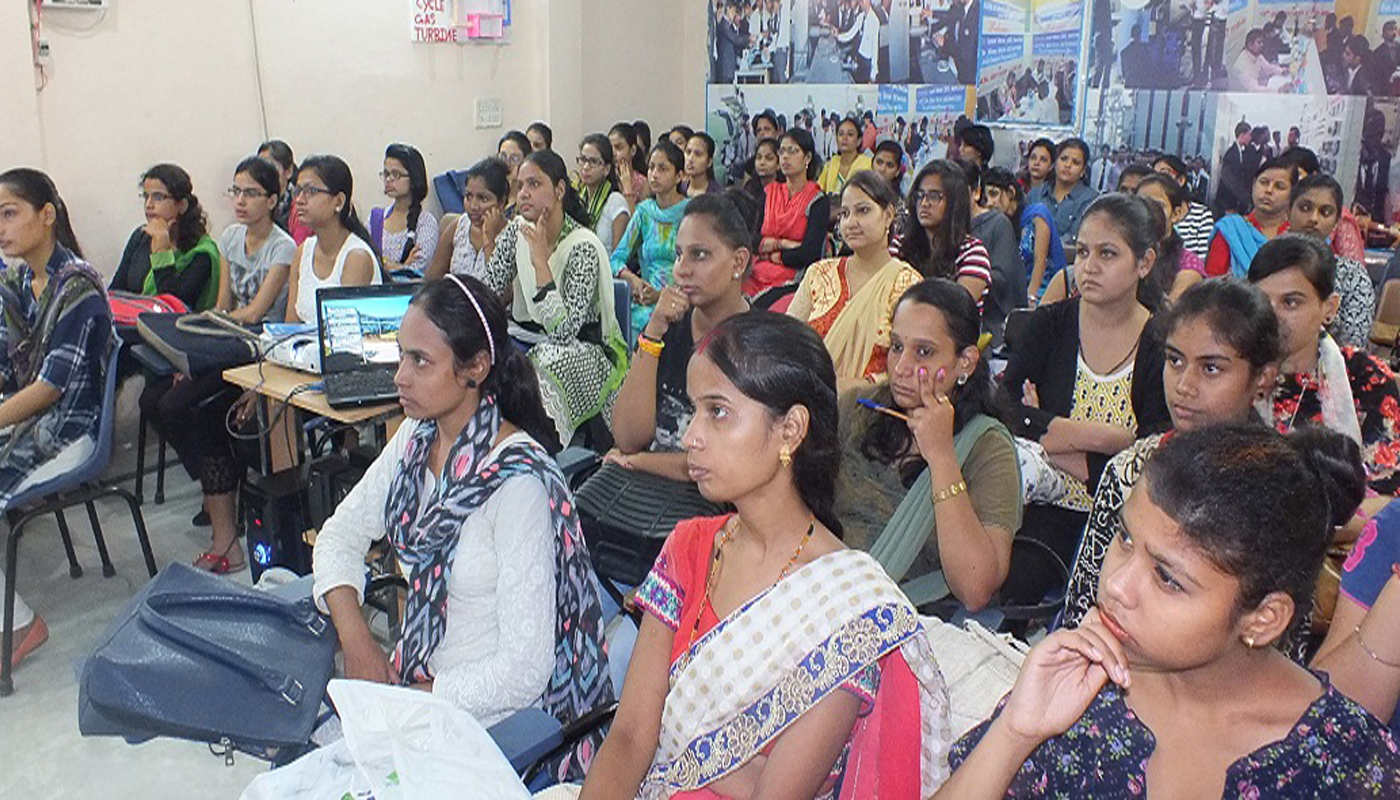 img/faculty_development1.jpg